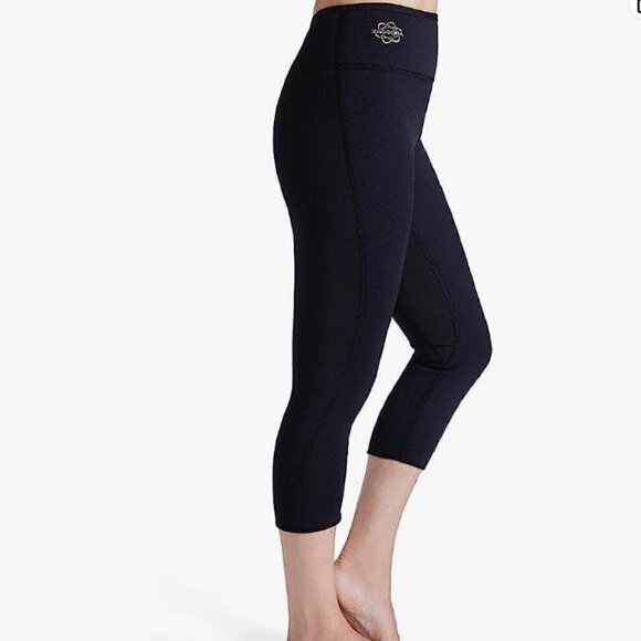 Zaggora NWT Black Neoprene Capri Fitness Yoga Pants sz M - Picture 1 of 7